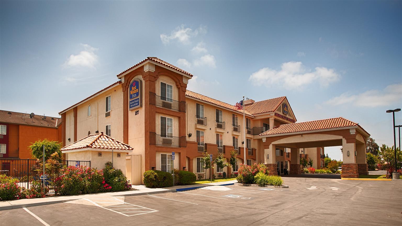 Best Western Salinas Valley Inn & Suites Exterior photo